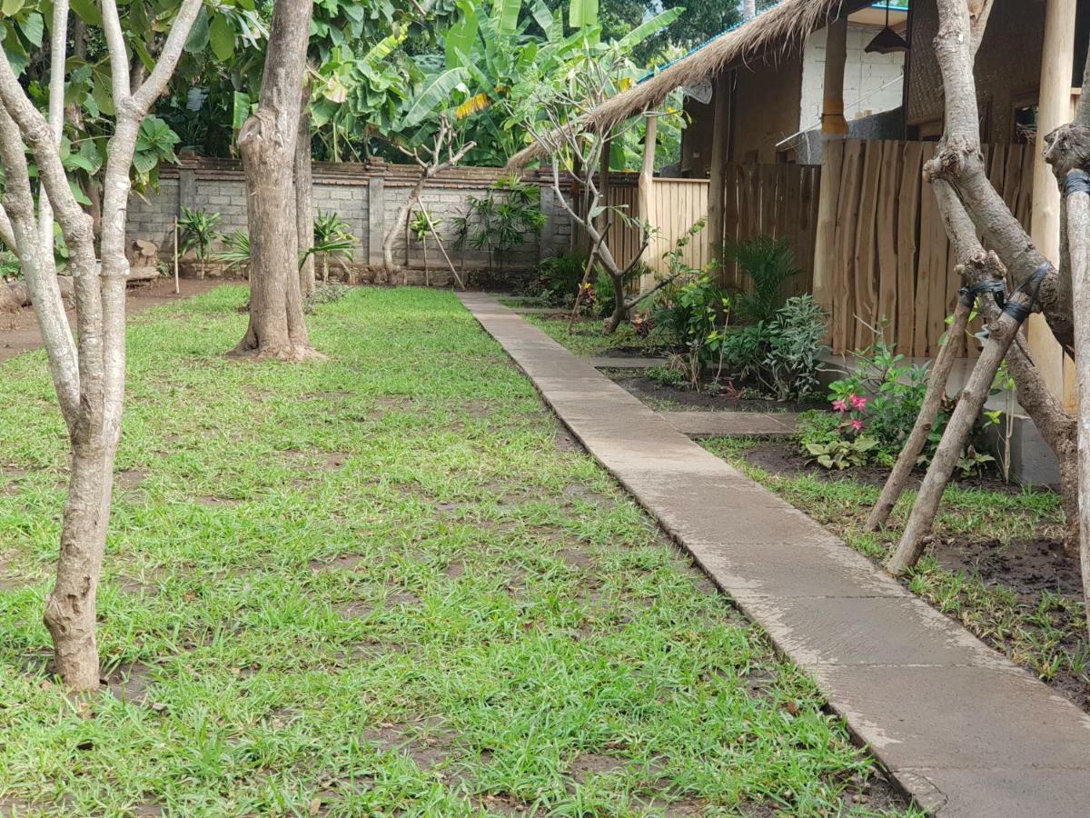 Apel Homestay Pemuteran Eksteriør billede